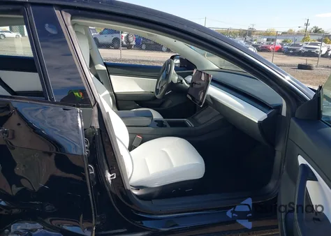 2021 Tesla Model 3 Standard Range Plus Rear-Wheel Drive из США, поврежденный, VIN 5YJ3E1EA9MF915989